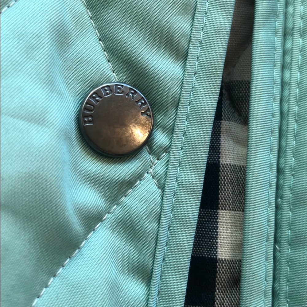 Burberry Mint Green Quilted Jacket - Picture 5 of 6